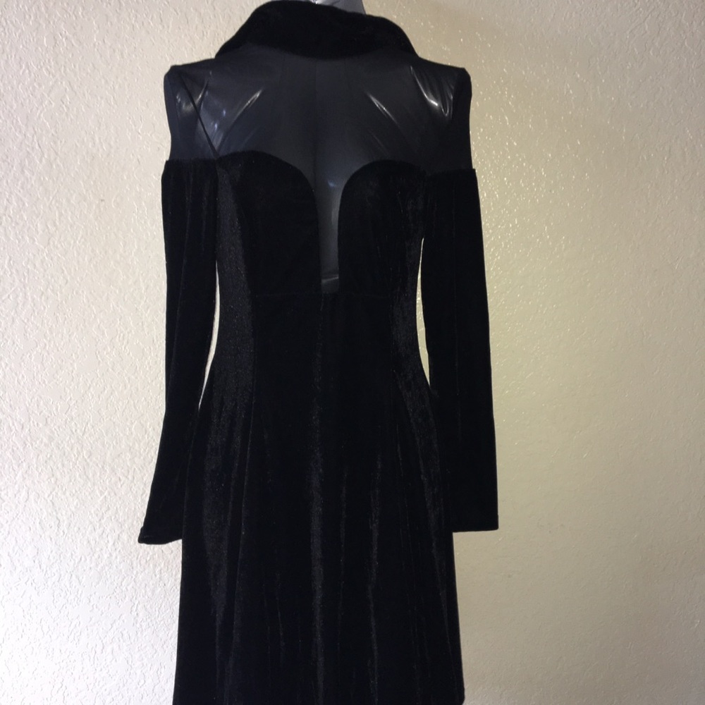 Women’s sz 4-6 Dress